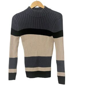 Clio Ribbed Colorblock Mock Neck Sweater in Gray, Black, Beige